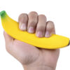 Anti-estres-con-forma-de-platano-en-mano